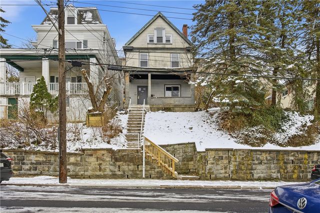 411 Natchez St, Mt Washington, PA 15211