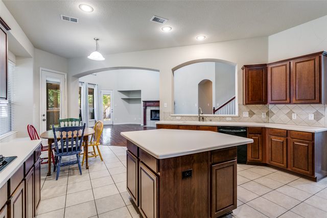 1800 Flint Ridge Drive, Allen, TX 75002