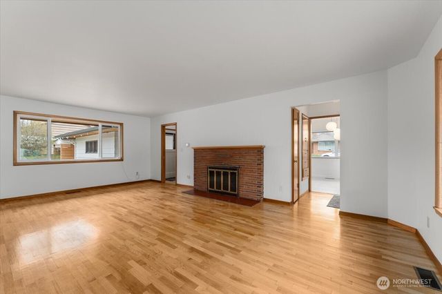 215 Pearl Street, Wenatchee, WA 98801