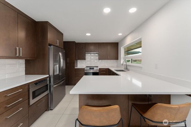 215 Pearl Street, Wenatchee, WA 98801