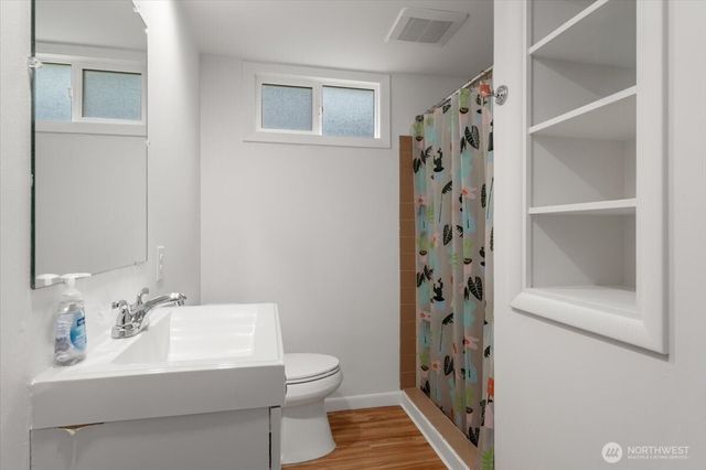 215 Pearl Street, Wenatchee, WA 98801