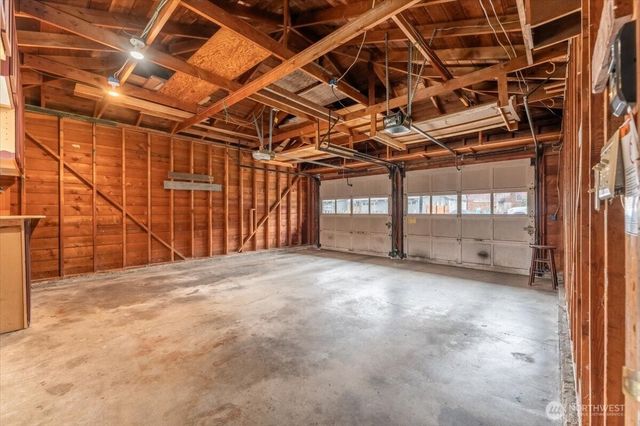 215 Pearl Street, Wenatchee, WA 98801