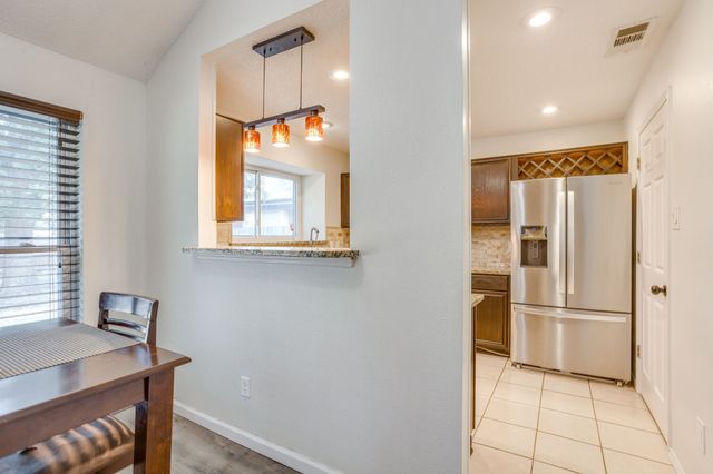 6411 Brooklawn Drive, Arlington, TX 76018