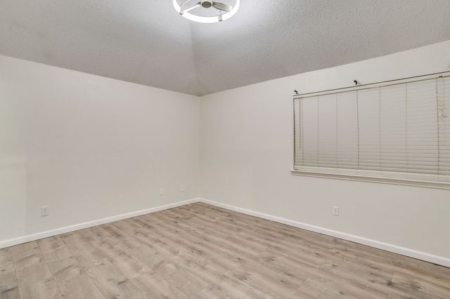 6411 Brooklawn Drive, Arlington, TX 76018