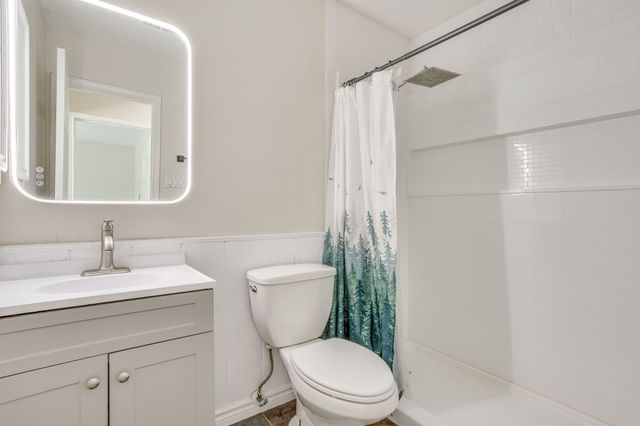 6411 Brooklawn Drive, Arlington, TX 76018