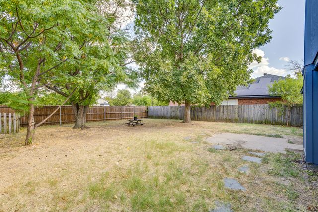 6411 Brooklawn Drive, Arlington, TX 76018