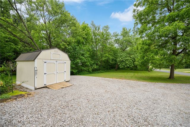 3346 Albrecht Avenue, Akron, OH 44312