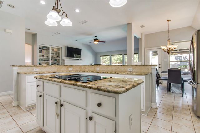 700 Essex Court, Southlake, TX 76092