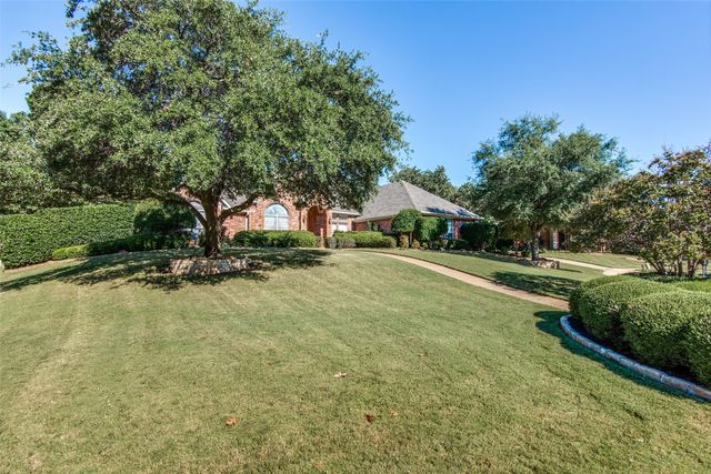 700 Essex Court, Southlake, TX 76092