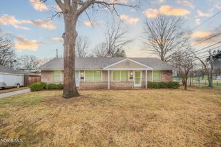 5665 Cowan Street, Toledo, OH 43613