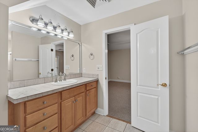 156 Cambridge Way, Macon, GA 31220