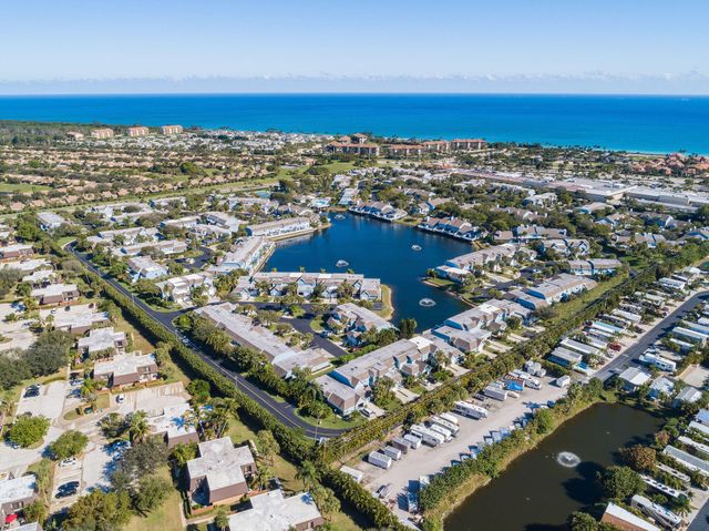 717 Ocean Dunes Circle, Jupiter, FL 33477