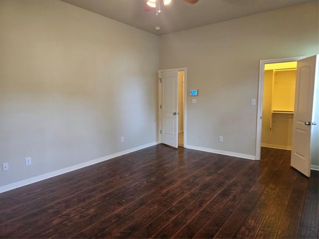 141 Kokomo LN, Bastrop, TX 78602