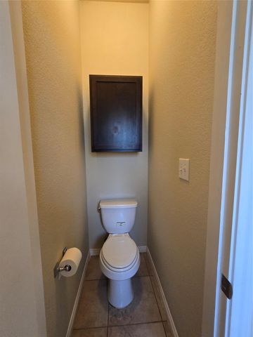 141 Kokomo LN, Bastrop, TX 78602