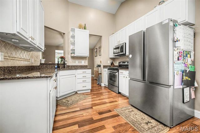 765 Emerald Oaks Court, Eureka, MO 63025