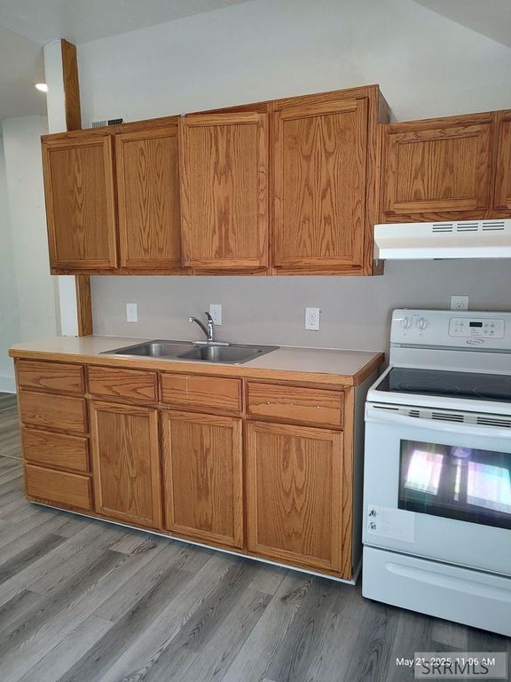 Image 16 of property listing at 66 N Stout Avenue, Blackfoot, ID 83221
