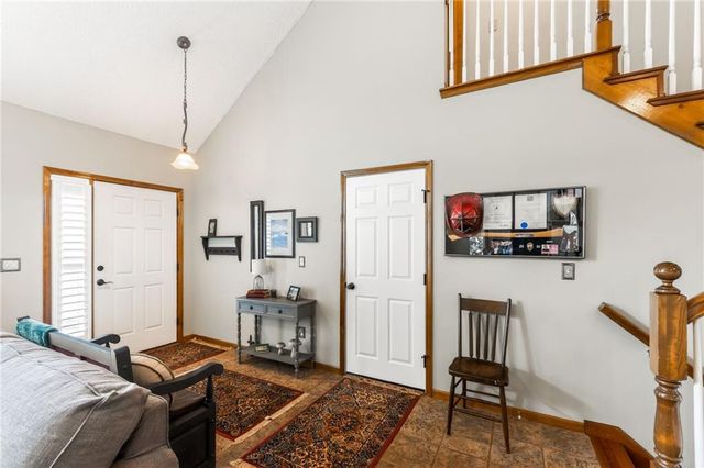 1305 Dogwood Drive, Greenwood, MO 64034