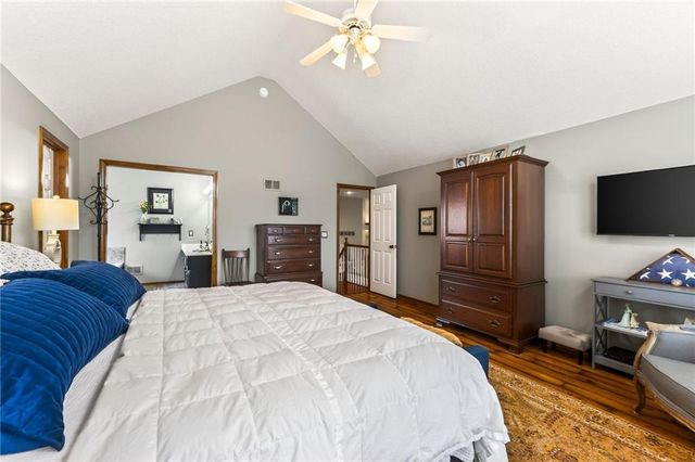 1305 Dogwood Drive, Greenwood, MO 64034