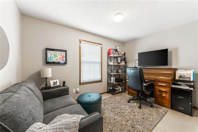 1305 Dogwood Drive, Greenwood, MO 64034