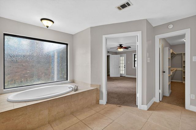 2341 W Briargate Drive, Bryan, TX 77802