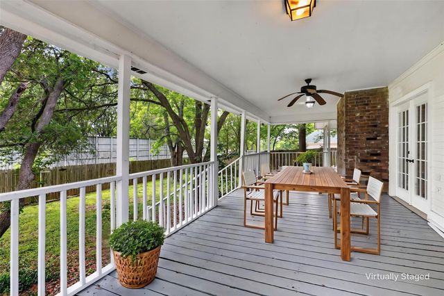 2341 W Briargate Drive, Bryan, TX 77802