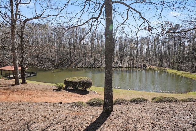 1101 Spring Valley Way, Bishop, GA 30621