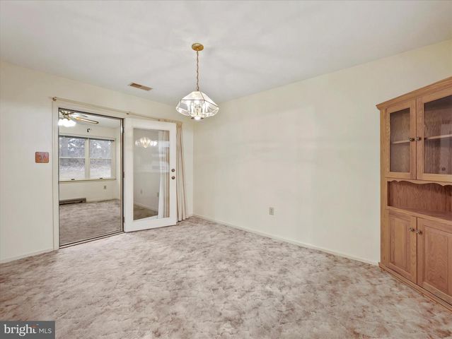 17923 SAND WEDGE DR, Hagerstown, MD 21740