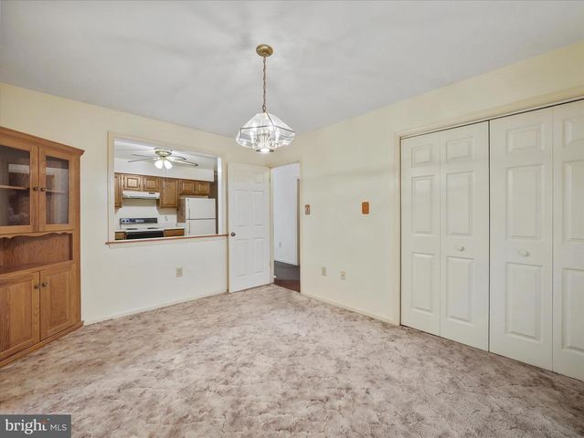 17923 SAND WEDGE DR, Hagerstown, MD 21740