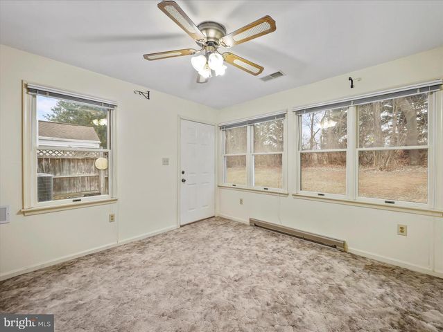 17923 SAND WEDGE DR, Hagerstown, MD 21740