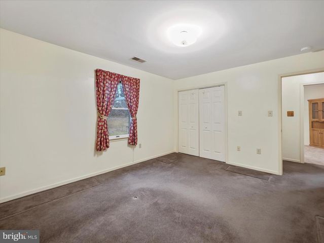 17923 SAND WEDGE DR, Hagerstown, MD 21740