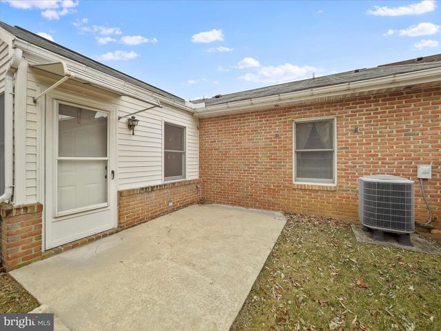 17923 SAND WEDGE DR, Hagerstown, MD 21740