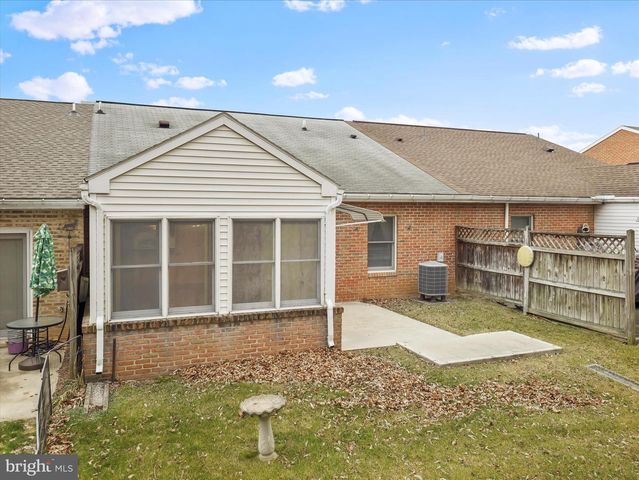 17923 SAND WEDGE DR, Hagerstown, MD 21740