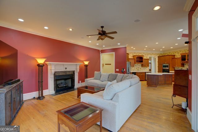 431 Abrams Road SE, Silver Creek, GA 30173