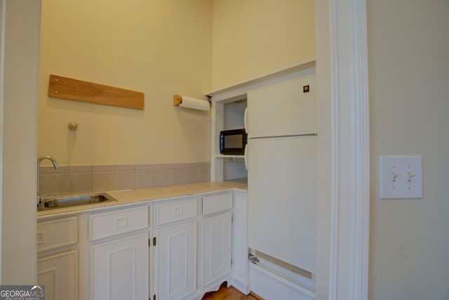 431 Abrams Road SE, Silver Creek, GA 30173