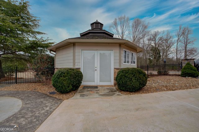 431 Abrams Road SE, Silver Creek, GA 30173