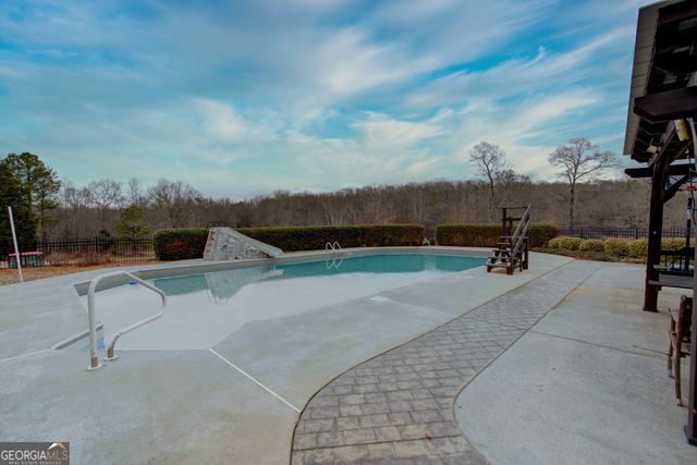 431 Abrams Road SE, Silver Creek, GA 30173