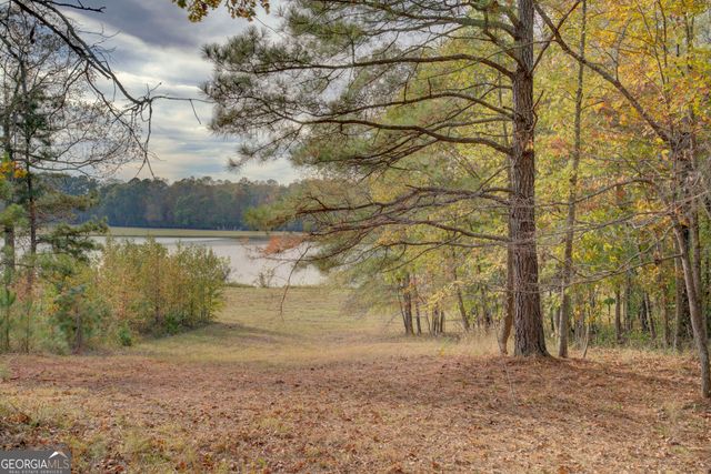 431 Abrams Road SE, Silver Creek, GA 30173