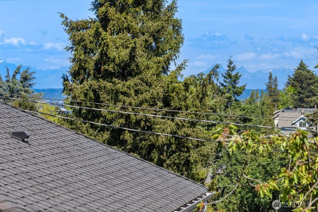 2580 5th Avenue W, Seattle, WA 98119