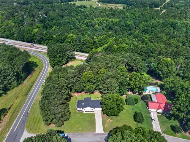 11 Willow Ridge Drive, Hampton, GA 30228