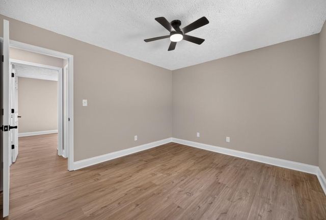 11 Willow Ridge Drive, Hampton, GA 30228
