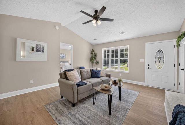 11 Willow Ridge Drive, Hampton, GA 30228