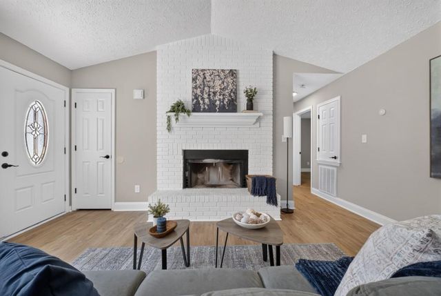 11 Willow Ridge Drive, Hampton, GA 30228