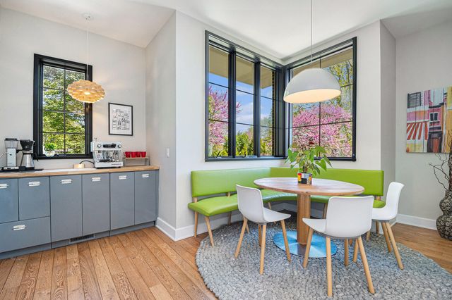 1950 Robinson Road SE, East Grand Rapids, MI 49506