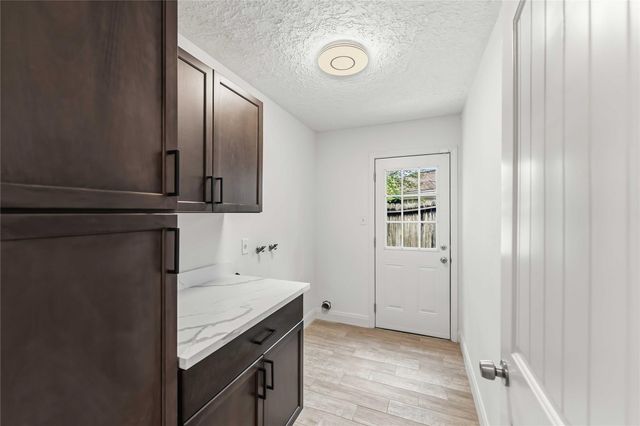 9739 Philmont Drive, Houston, TX 77080