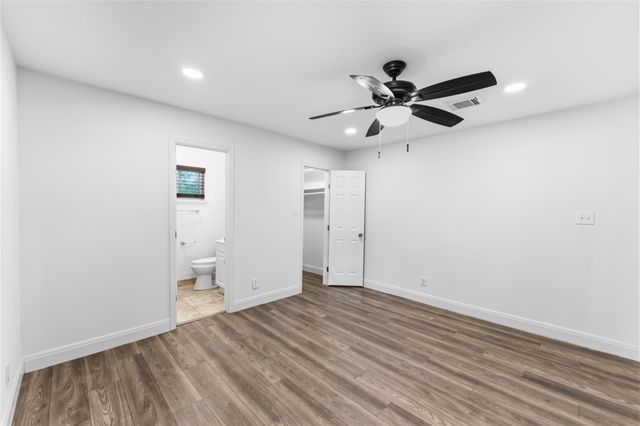 9739 Philmont Drive, Houston, TX 77080