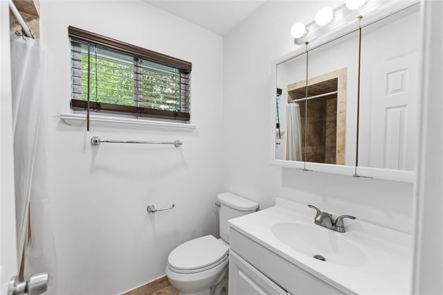 9739 Philmont Drive, Houston, TX 77080