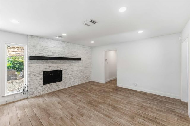 9739 Philmont Drive, Houston, TX 77080