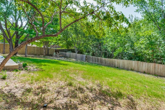 8420 Creekbluff Drive, Dallas, TX 75249