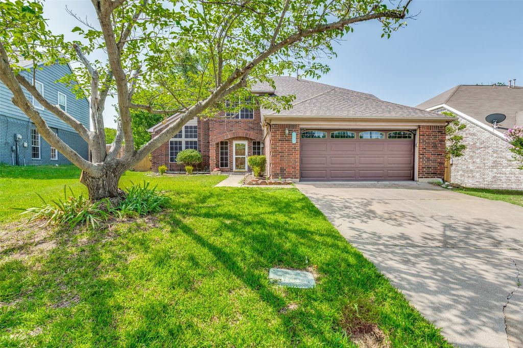 8420 Creekbluff Drive, Dallas, TX 75249