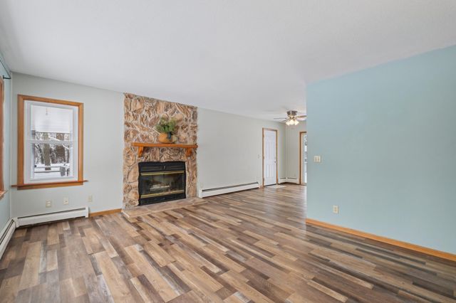 9700 68th Court N, Stillwater, MN 55082